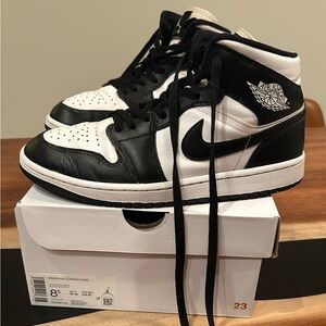 Nike Air Jordan 1 Mid Black White High-Tops